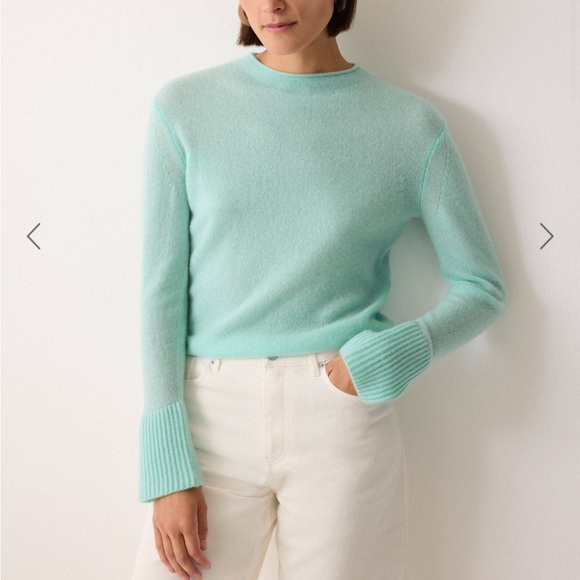 Red and Tan Women's Sweater - Picture 4 of 4